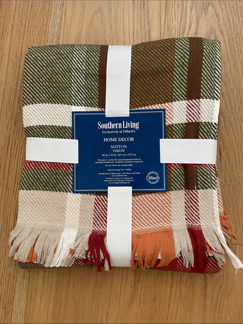 Southern Living Sutton Throw, NWT